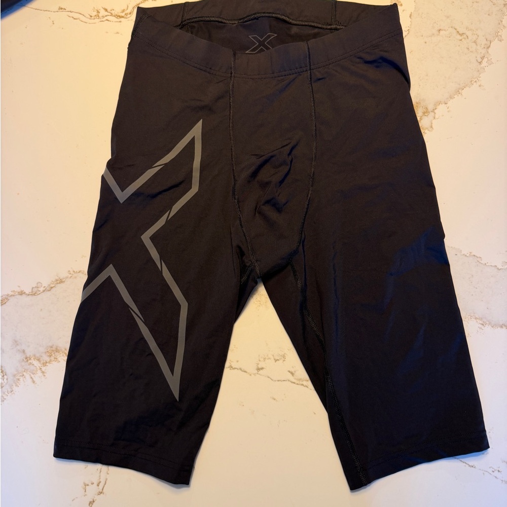 2xU Black Compression Shorts with Gray Accents